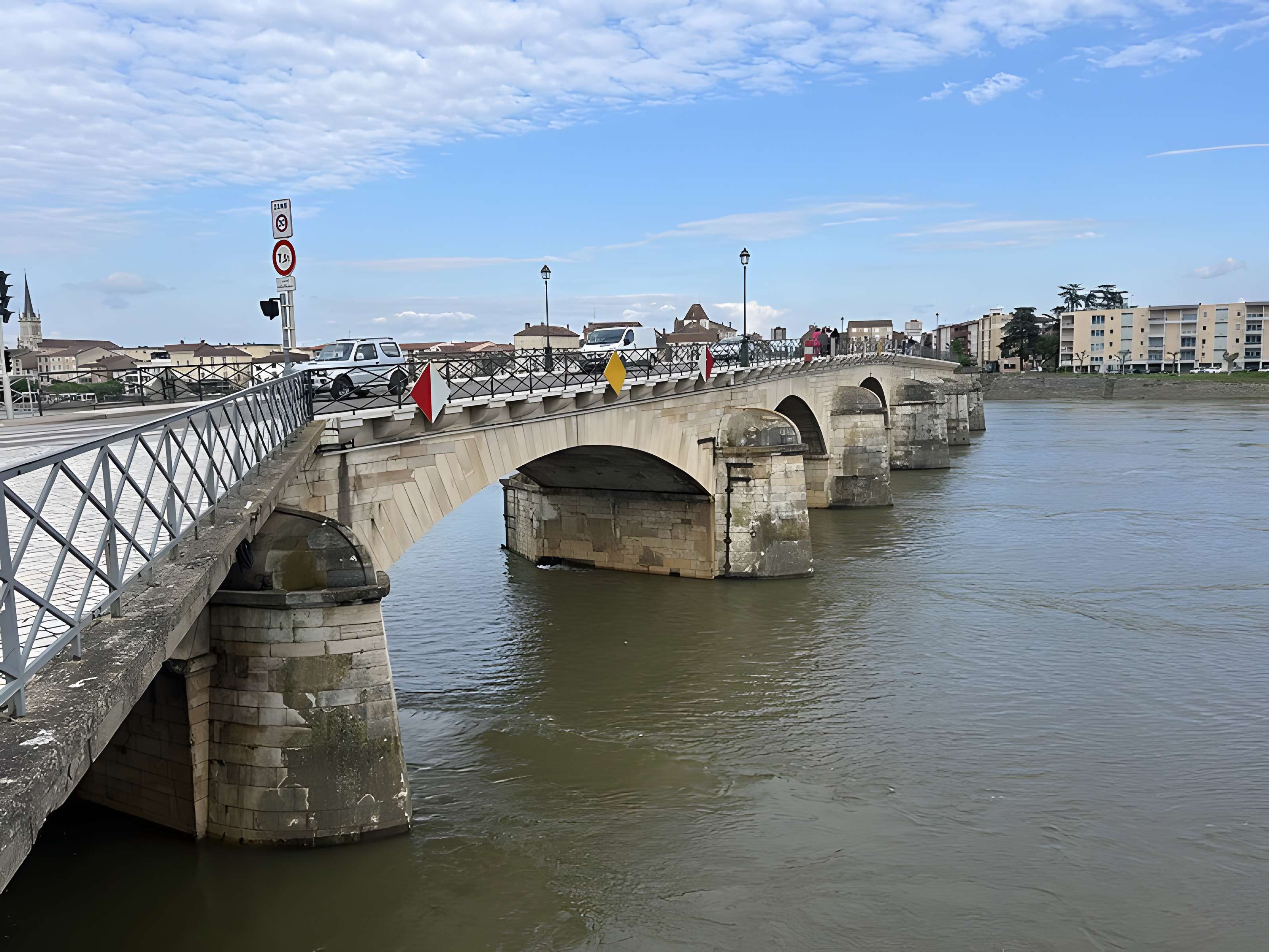 Pont Saint-Laurent de Mâcon