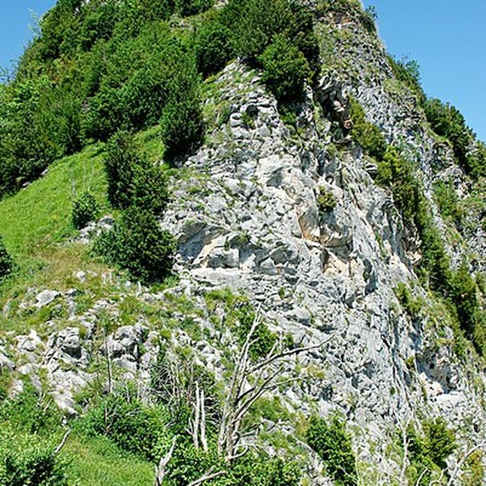 Photo de Château de Mirabat également sur communes dOust et dUstou