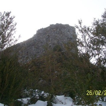 Château de Mirabat également sur communes dOust et dUstou