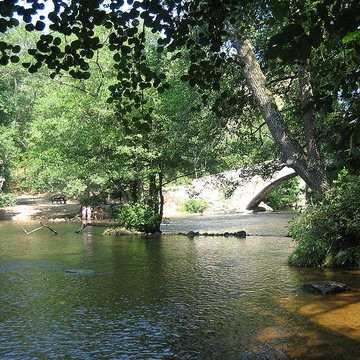 Pont sur la Cure de Pierre-Perthuis