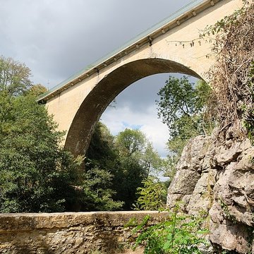 Pont sur la Cure de Pierre-Perthuis