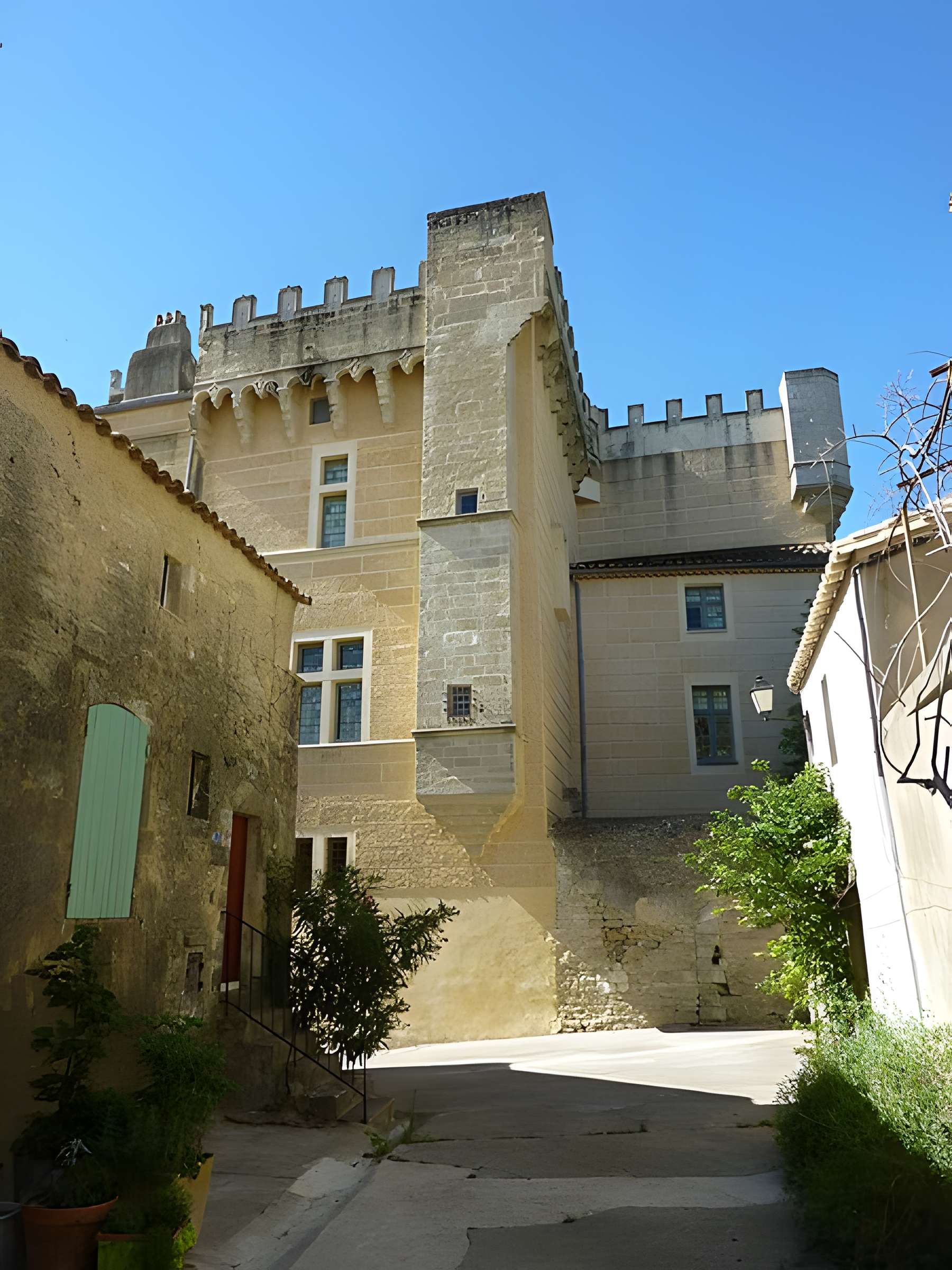 Château de Montaren
