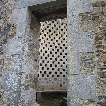 Ensemble des ruines du château de Montfort