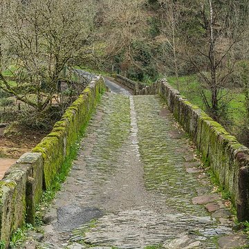 Pont sur le Dourdou à Conques