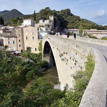 Pont sur lEygues de Nyons