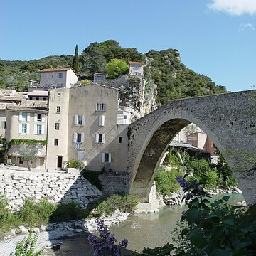 Pont sur lEygues de Nyons