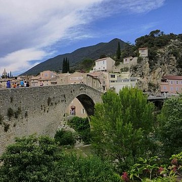 Pont sur lEygues de Nyons