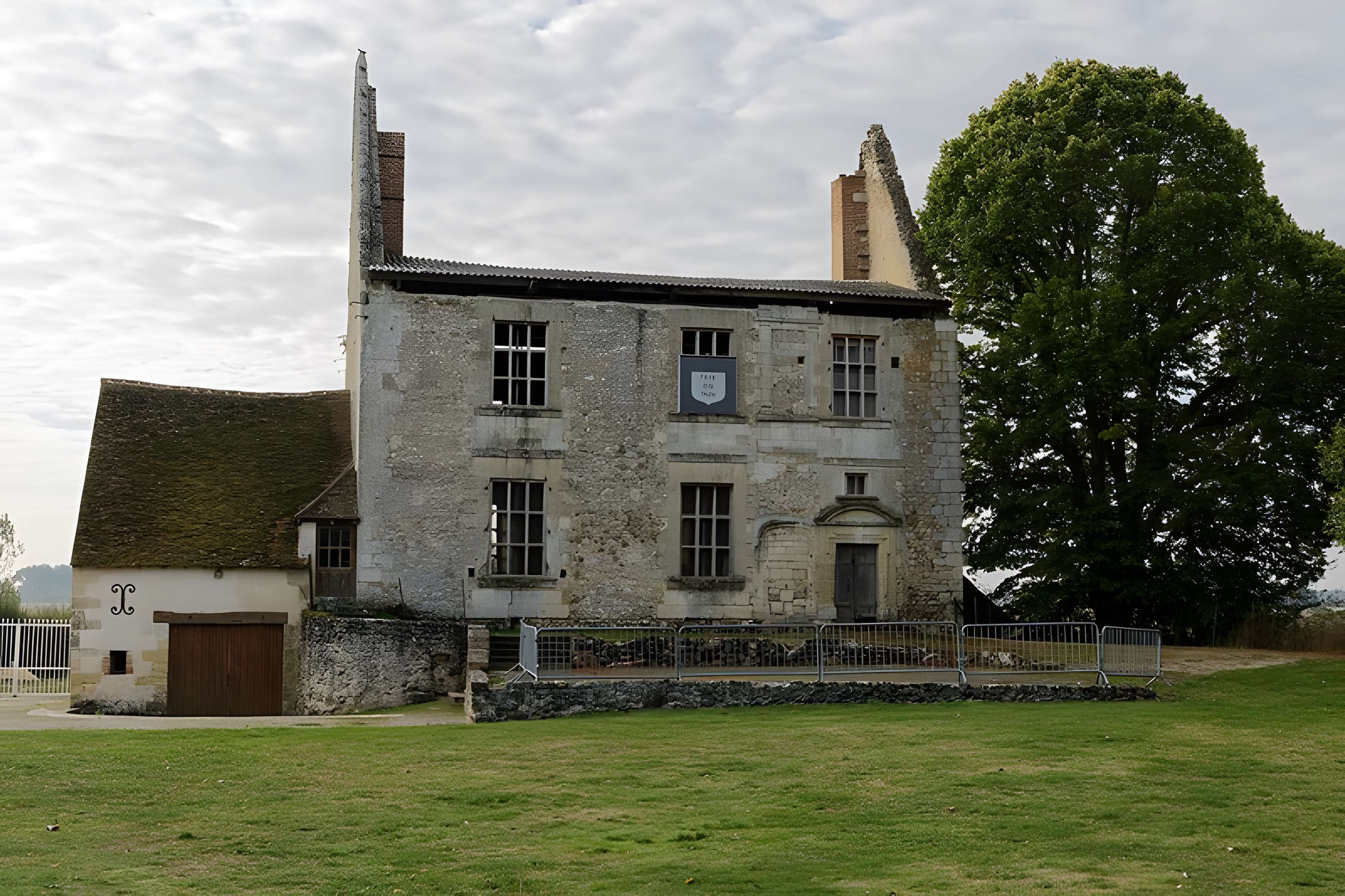 Château de Montreuil-en-Touraine