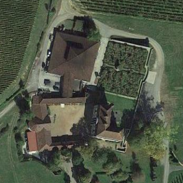 chateau de montus a castelnau riviere basse