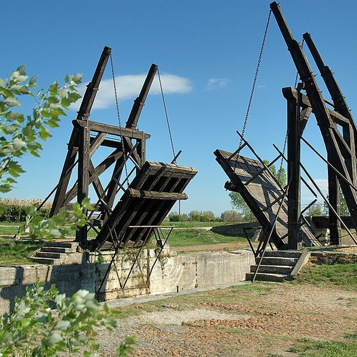 Photo de Pont Van-Gogh à Arles