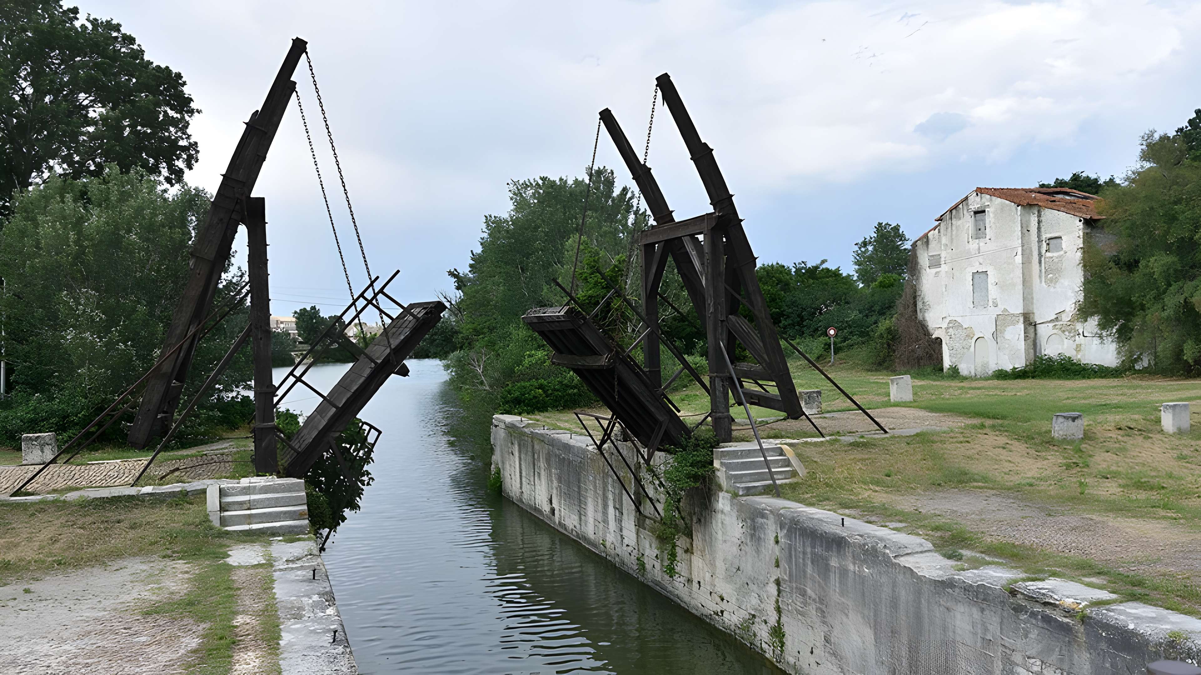 Pont Van-Gogh à Arles