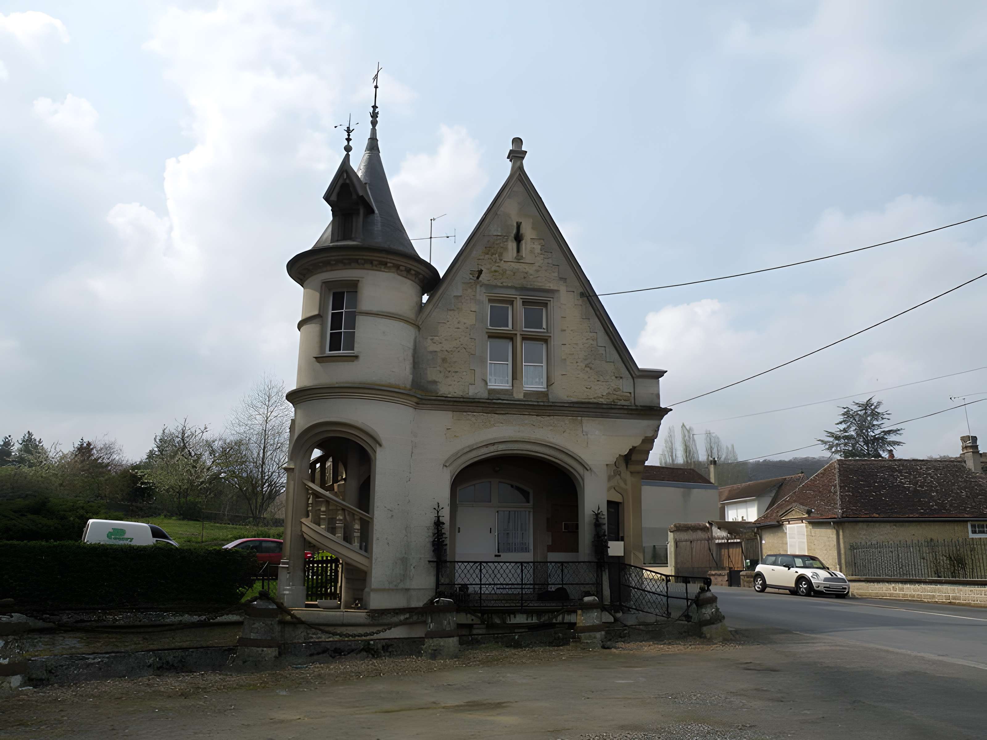 Château de Mouchy-le-Châtel