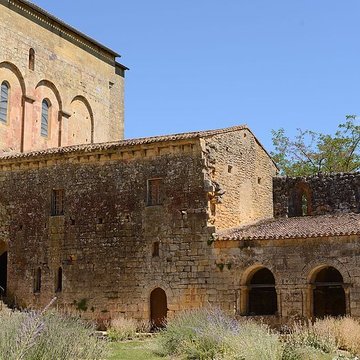 Ancienne Abbaye de Saint-Avit-Sénieur
