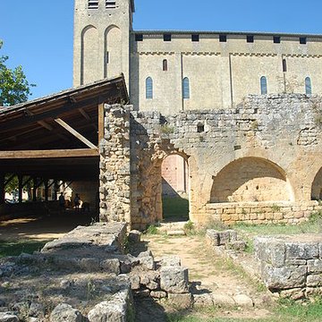 Ancienne Abbaye de Saint-Avit-Sénieur