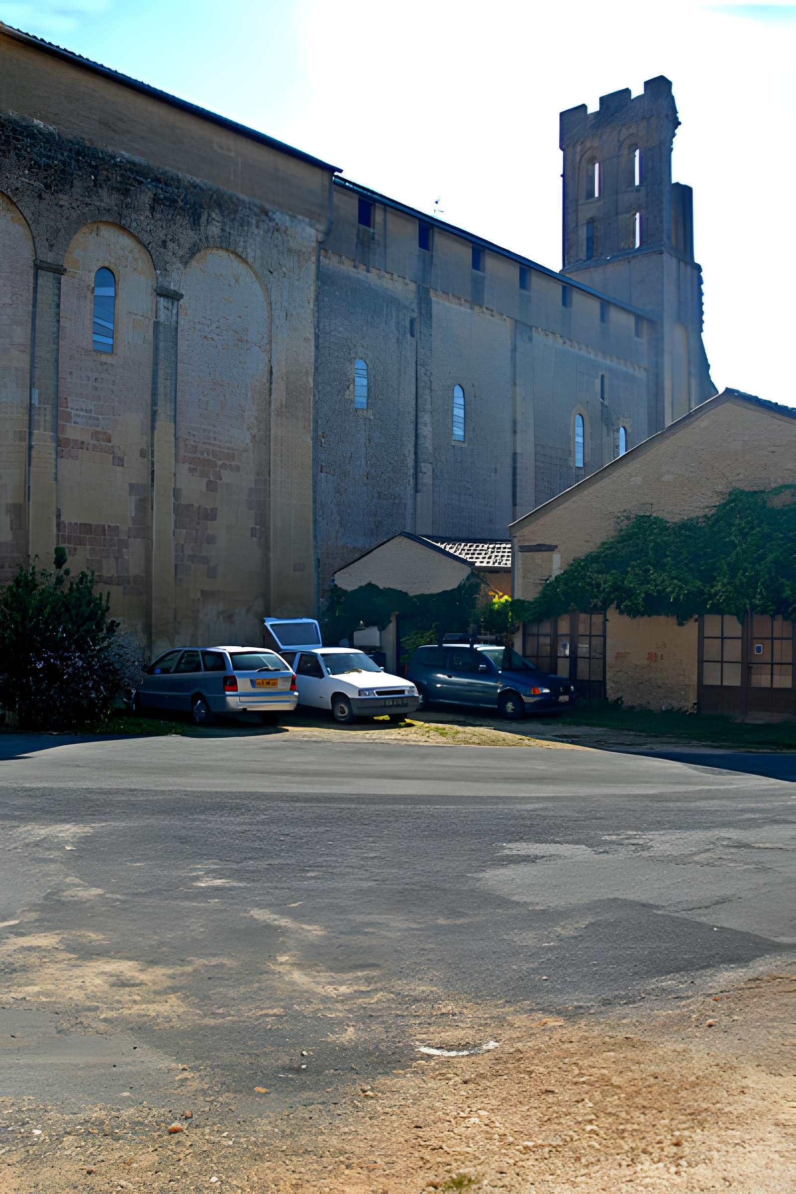 Ancienne Abbaye de Saint-Avit-Sénieur