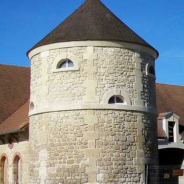 Château de Neuville-sur-Oise