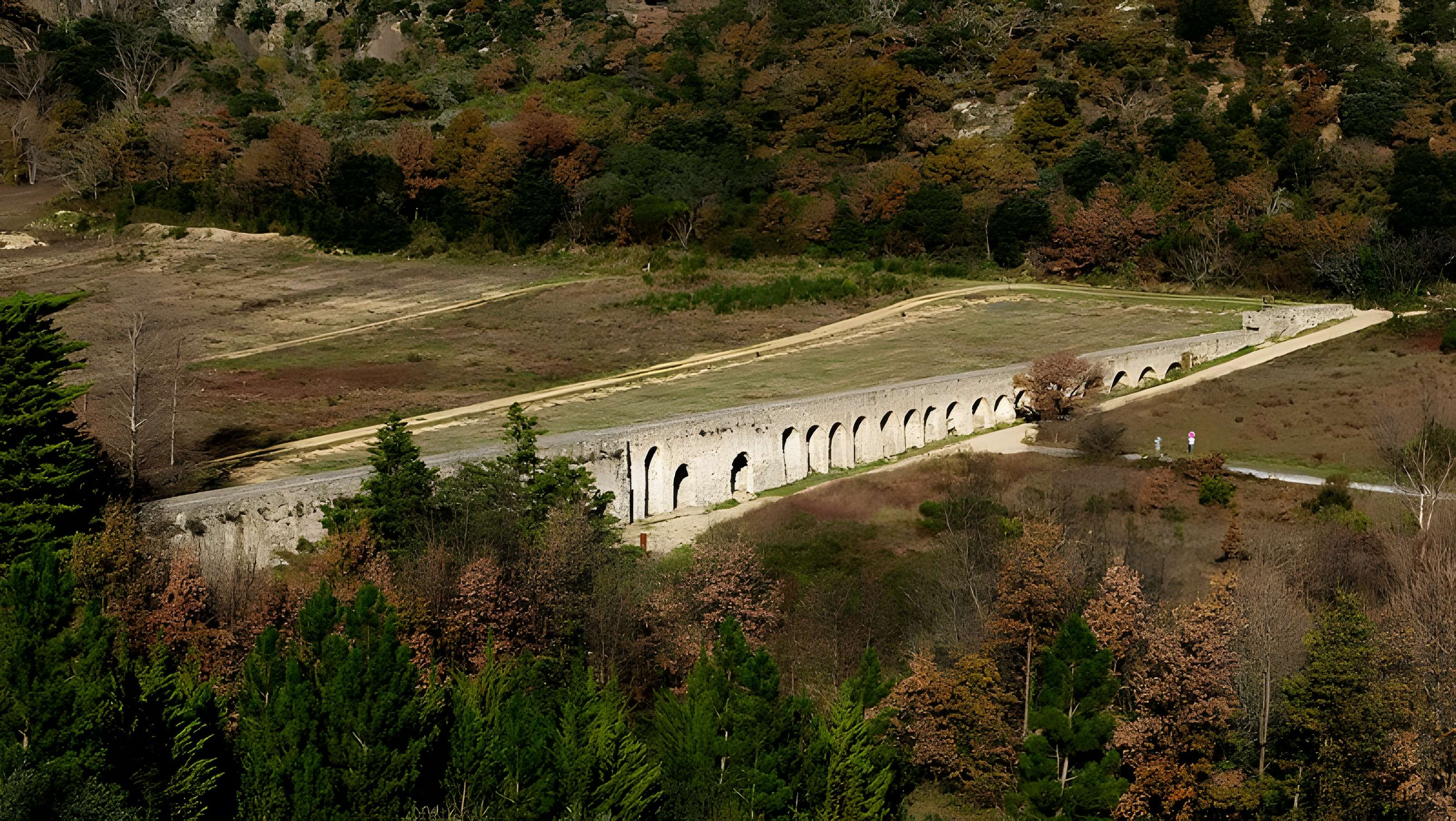 Pont-Aqueduc d'Ansignan