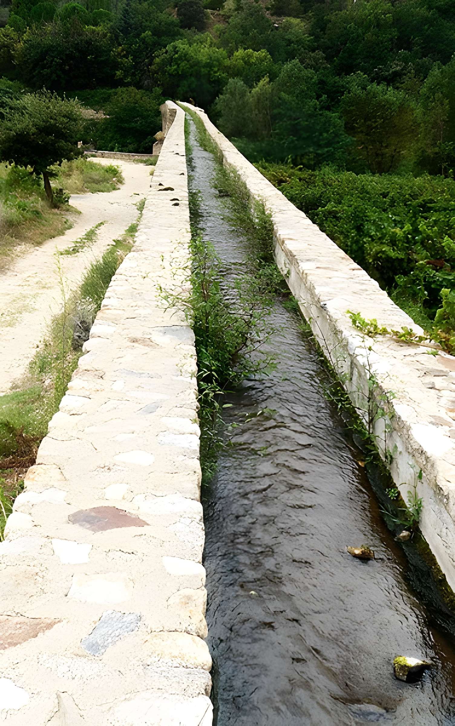 Pont-Aqueduc d'Ansignan