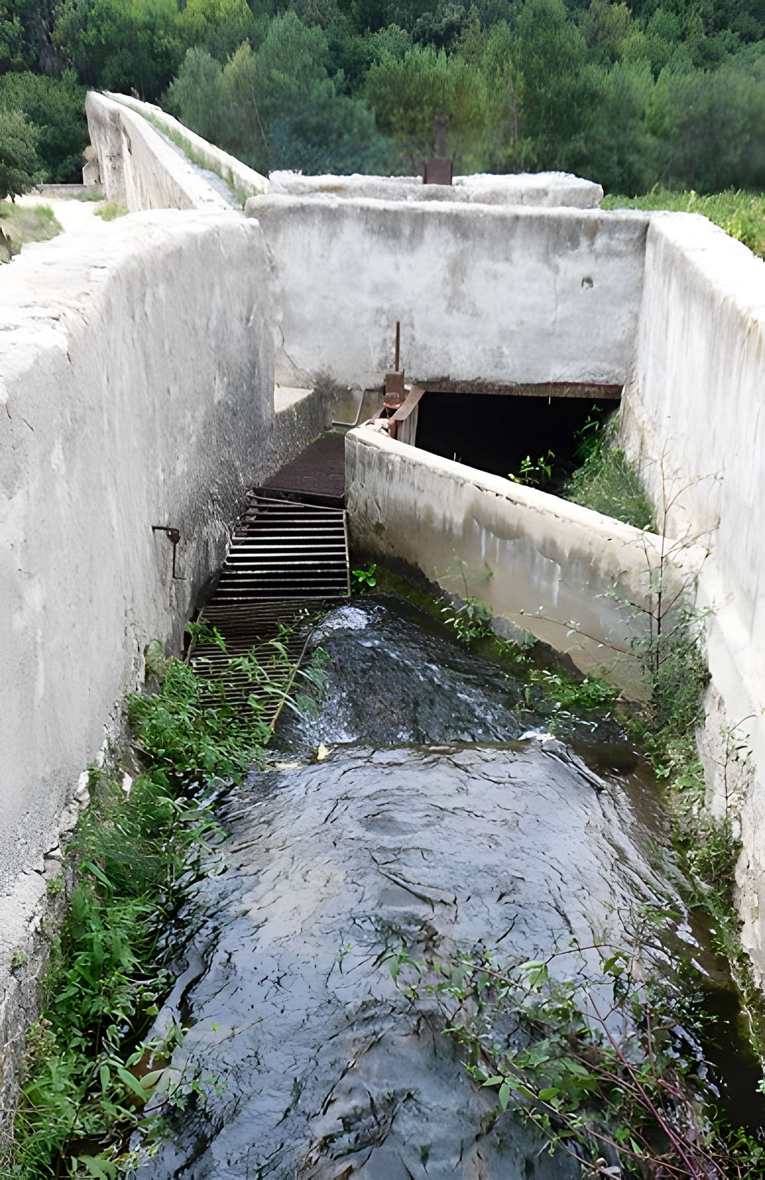 Pont-Aqueduc d'Ansignan