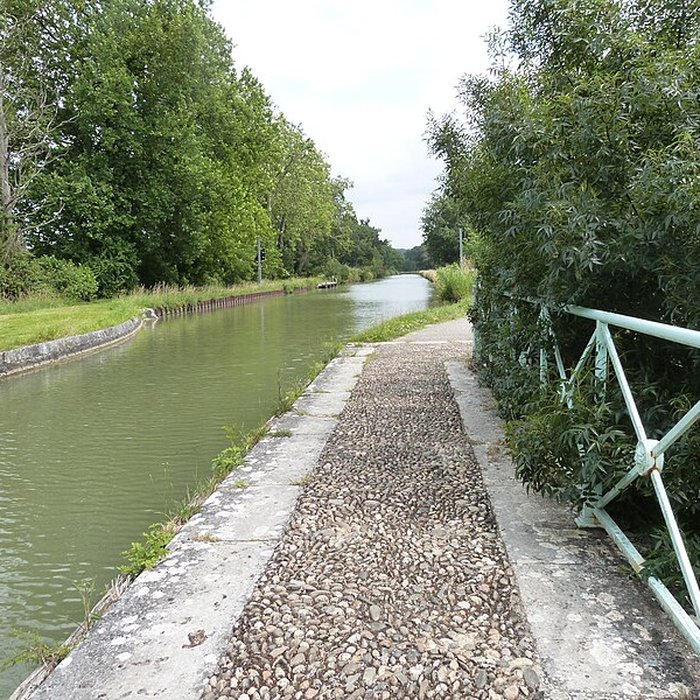 Photo de Pont-canal sur la Baïse à Feugarolles