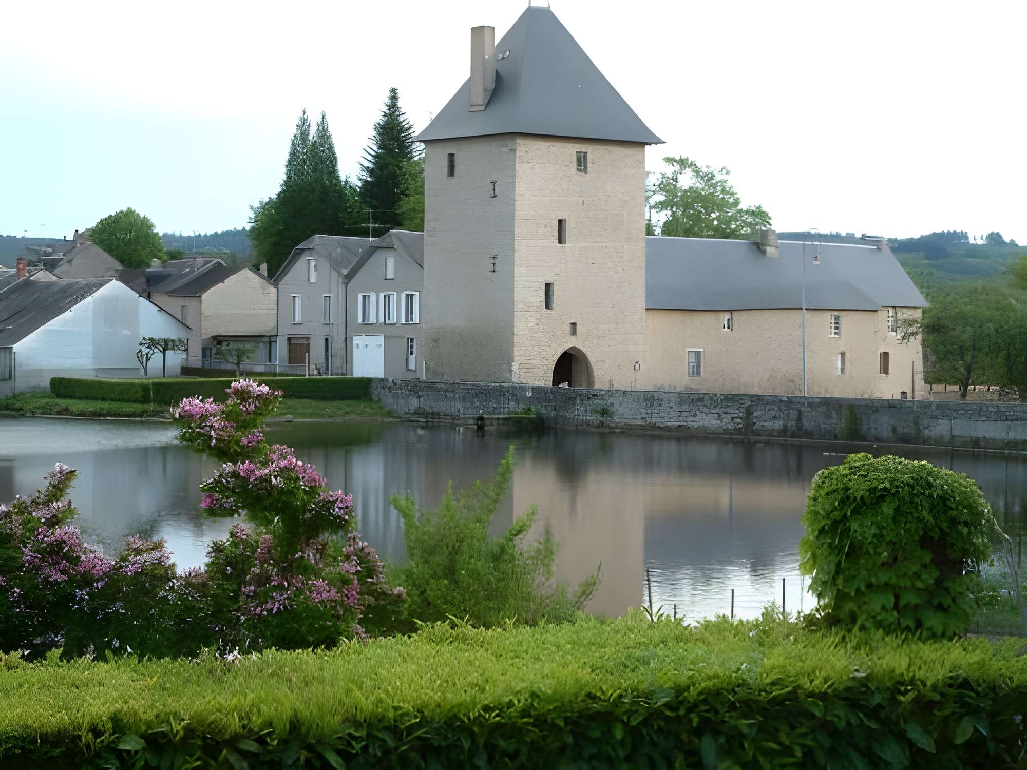 Château de Peyrat-le-Château 