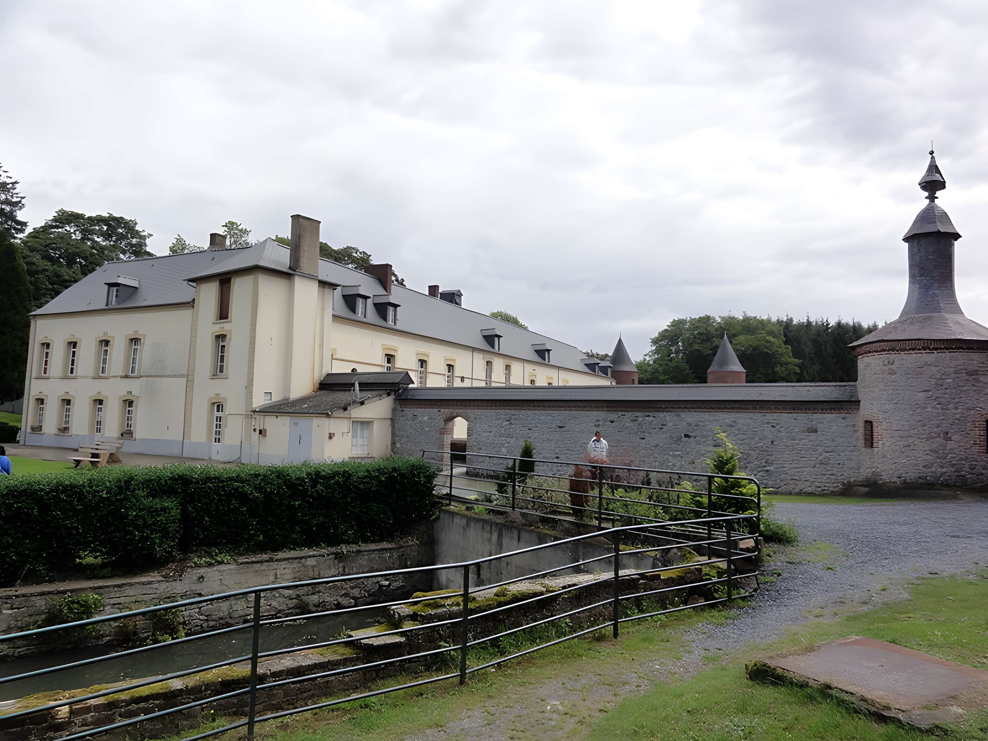 Château de Pont-de-Sains 