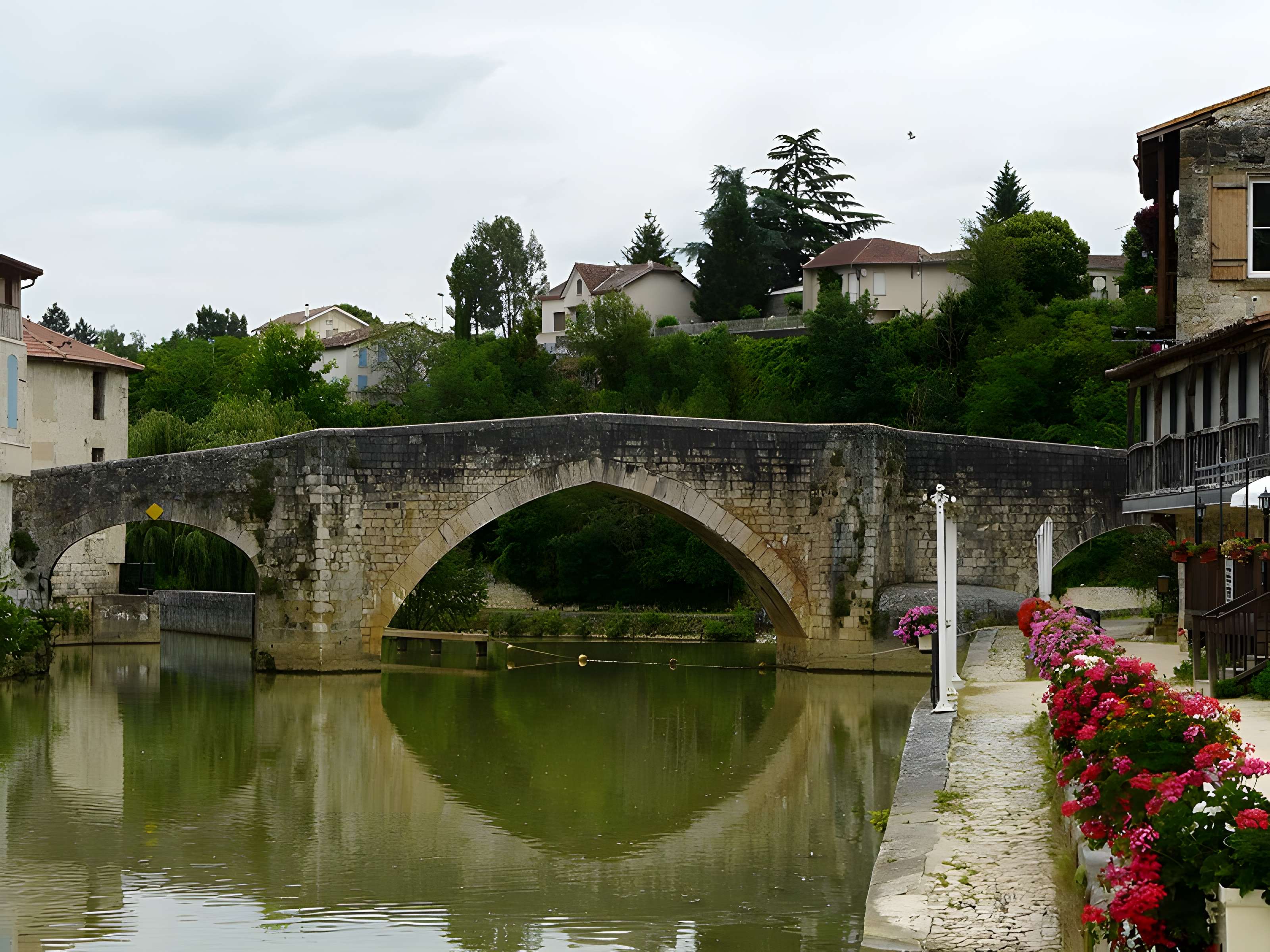 Pont-vieux de Nérac