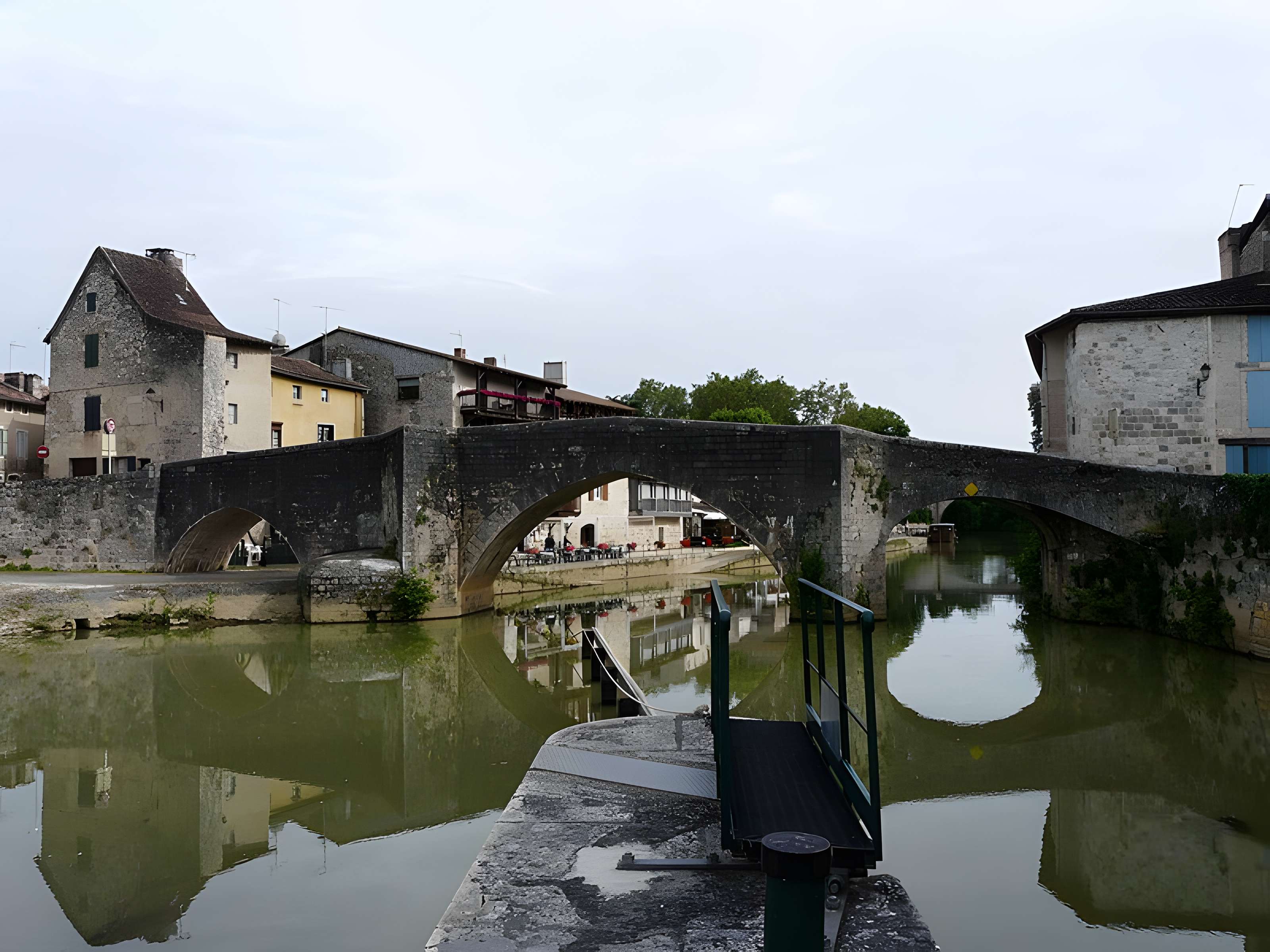 Pont-vieux de Nérac
