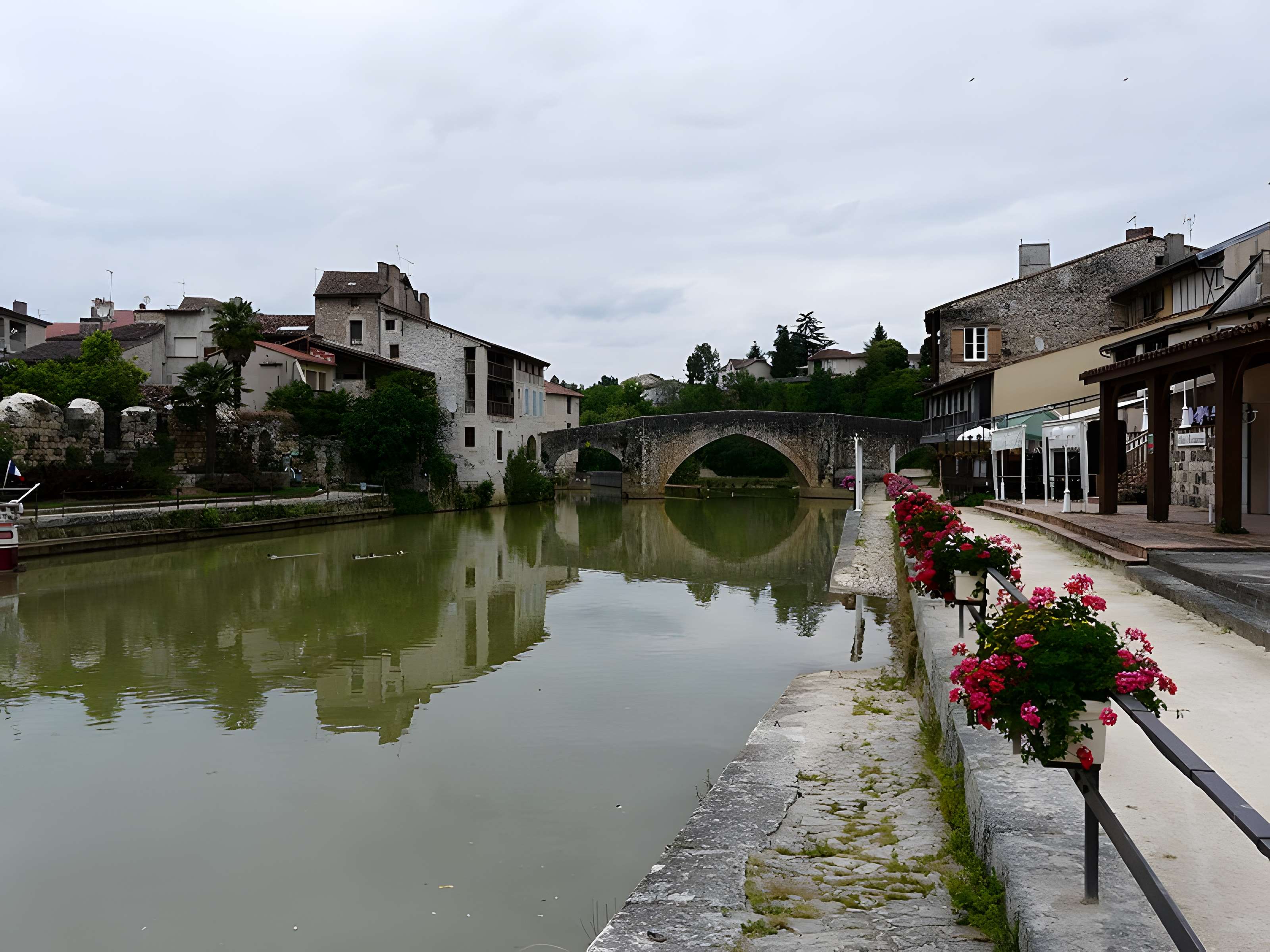 Pont-vieux de Nérac