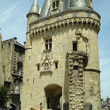 Porte Cailhau de Bordeaux