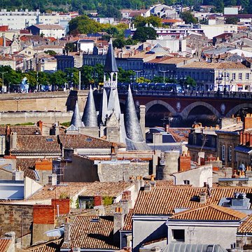 Porte Cailhau de Bordeaux