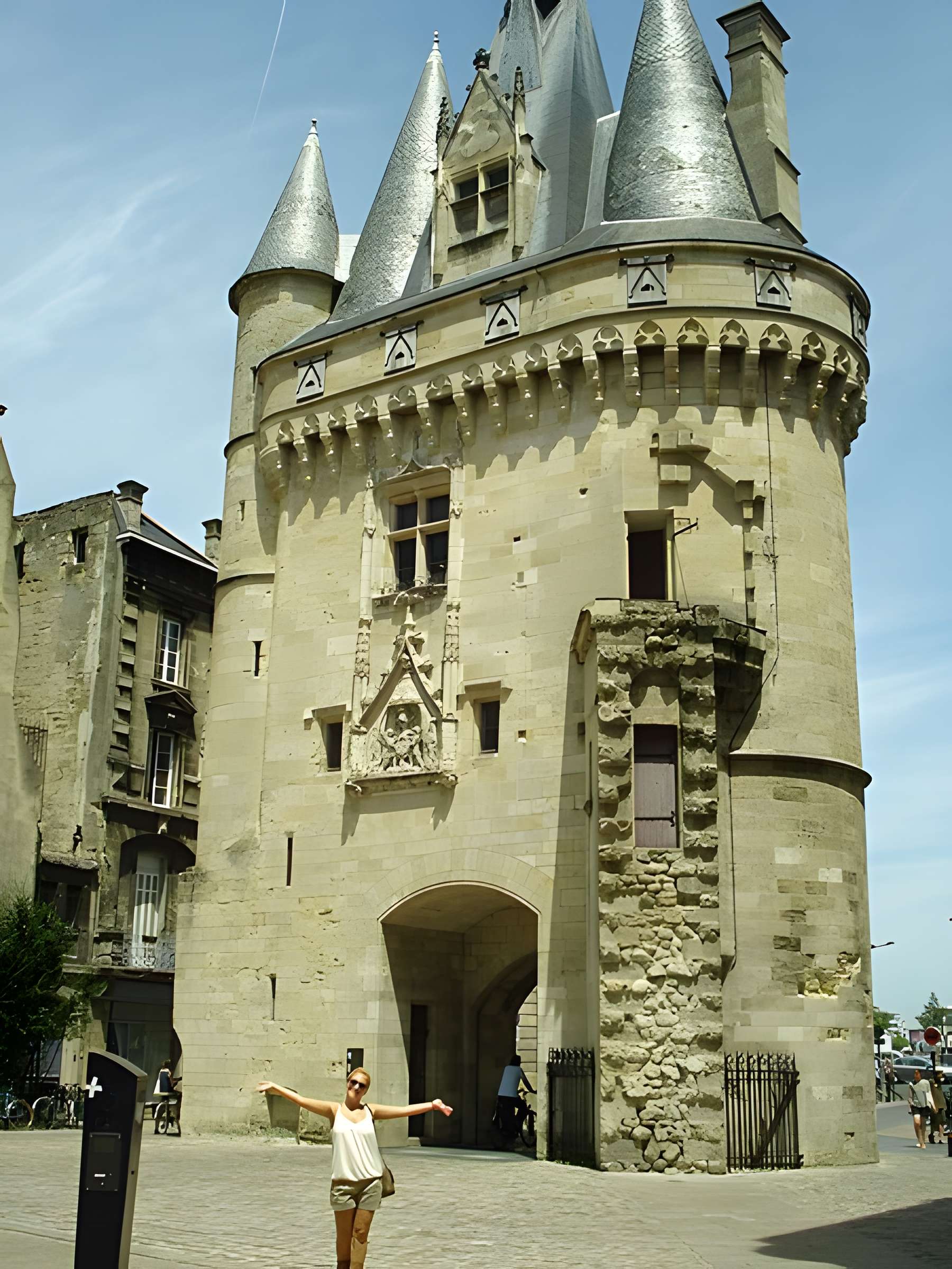Porte Cailhau de Bordeaux