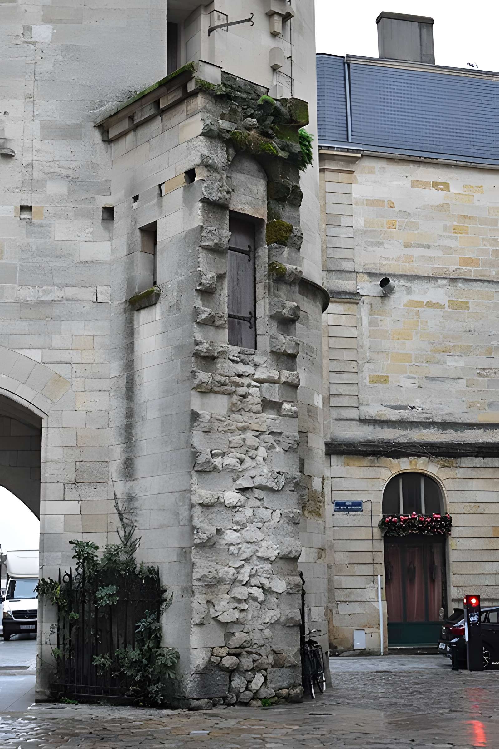 Porte Cailhau de Bordeaux