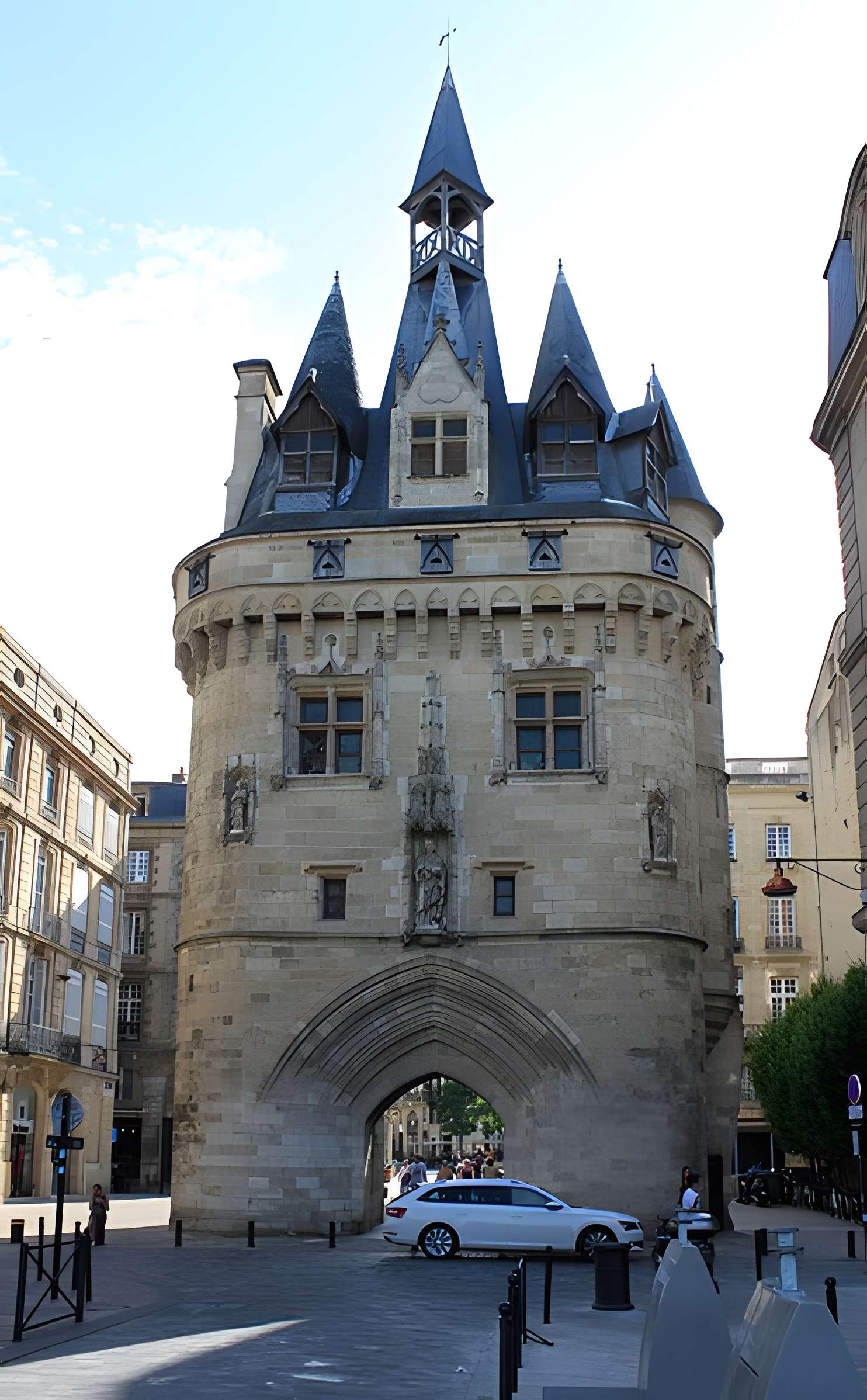 Porte Cailhau de Bordeaux