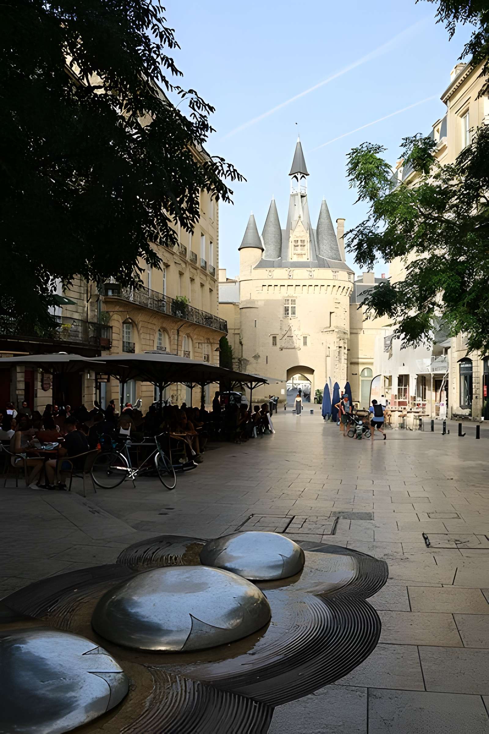 Porte Cailhau de Bordeaux