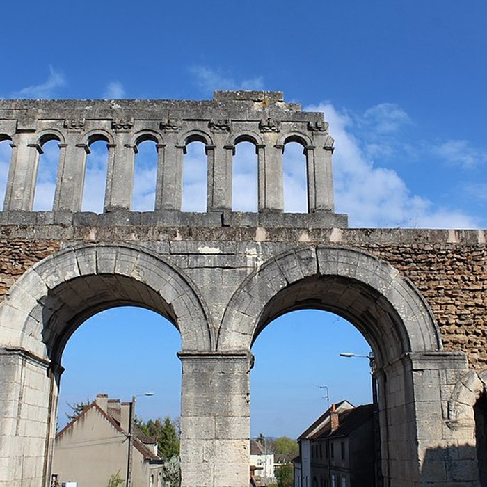 Photo de Porte dArroux à Autun