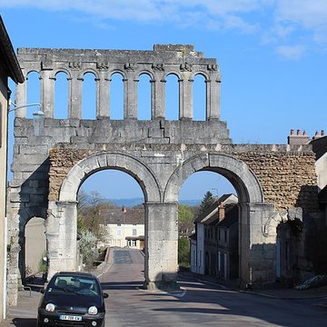 Porte dArroux à Autun