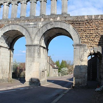 Porte dArroux à Autun