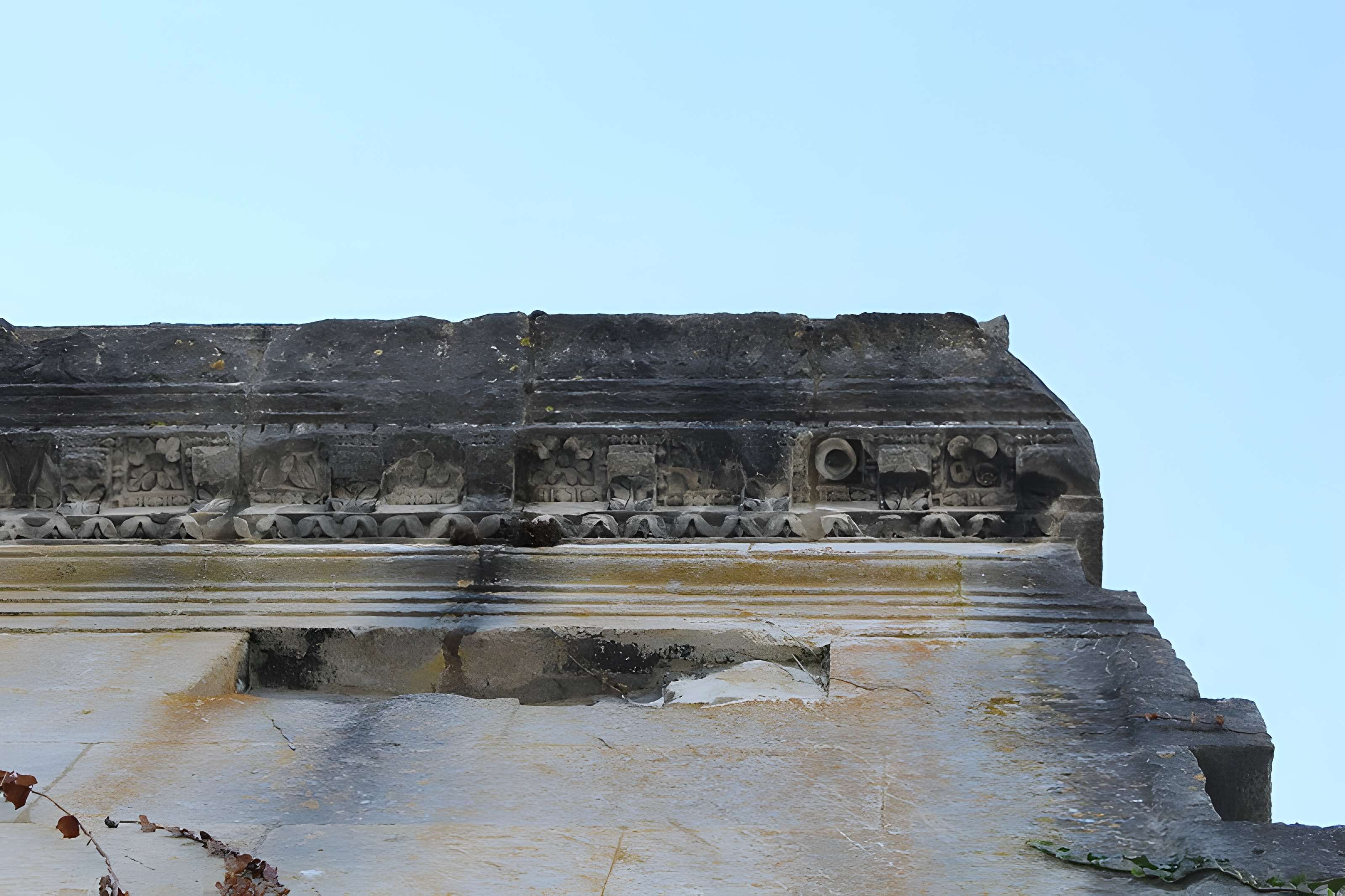 Porte d'Arroux à Autun