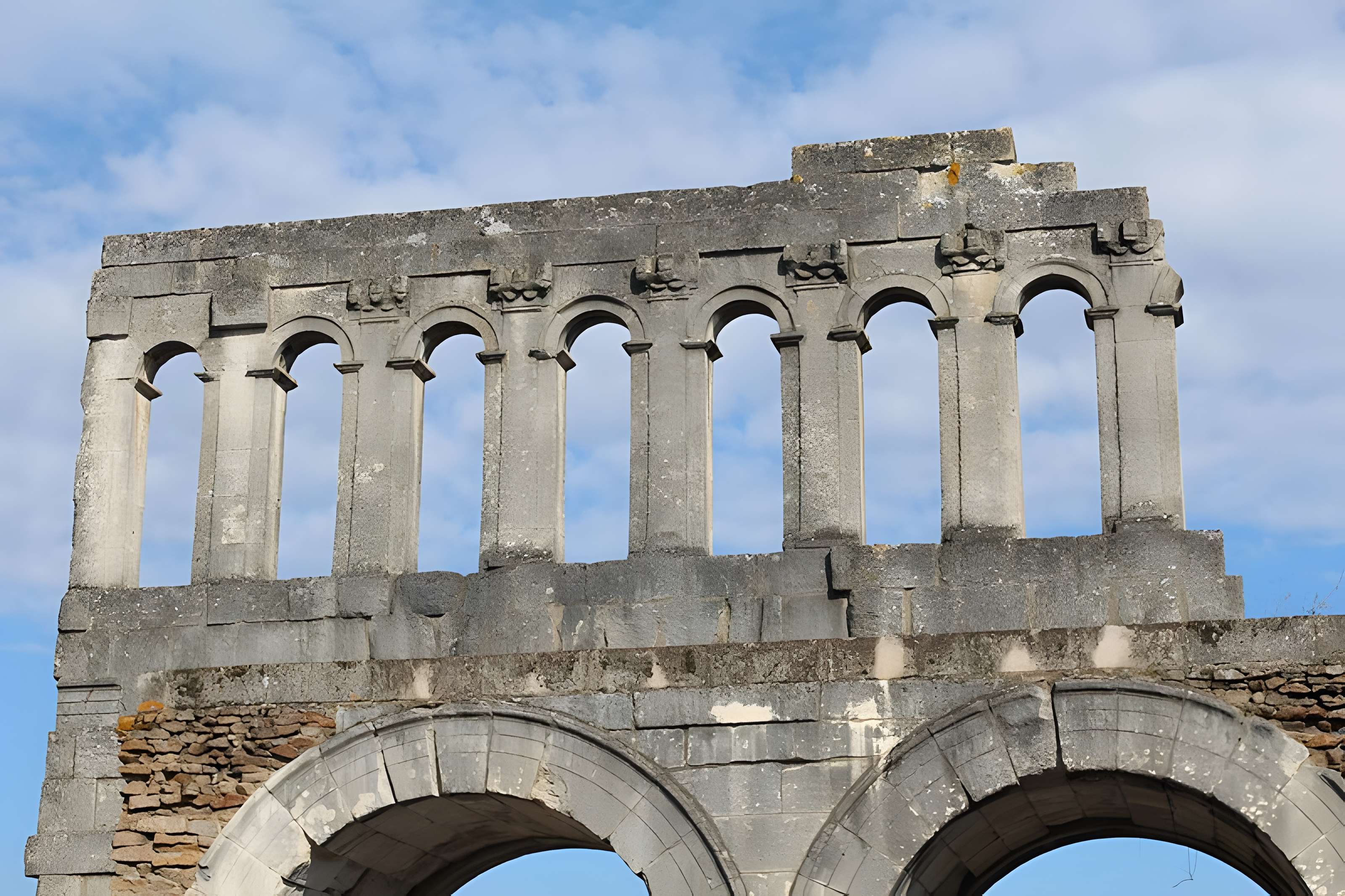 Porte d'Arroux à Autun