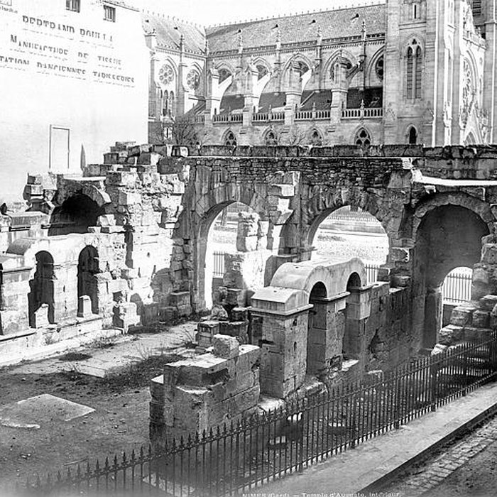 Photo de Porte dAuguste de Nîmes