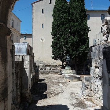 Porte dAuguste de Nîmes