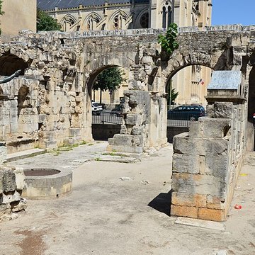 Porte dAuguste de Nîmes