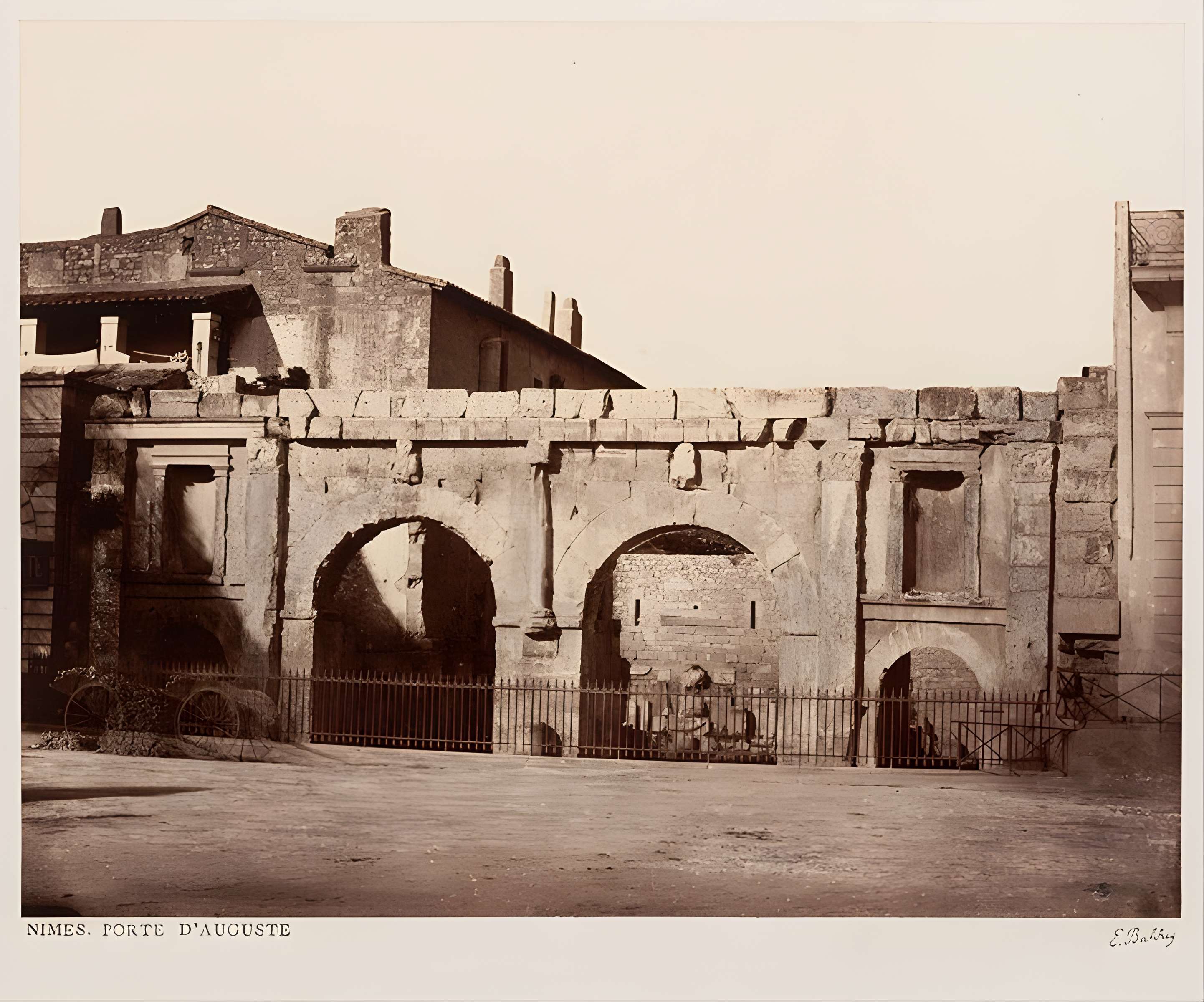Porte d'Auguste de Nîmes