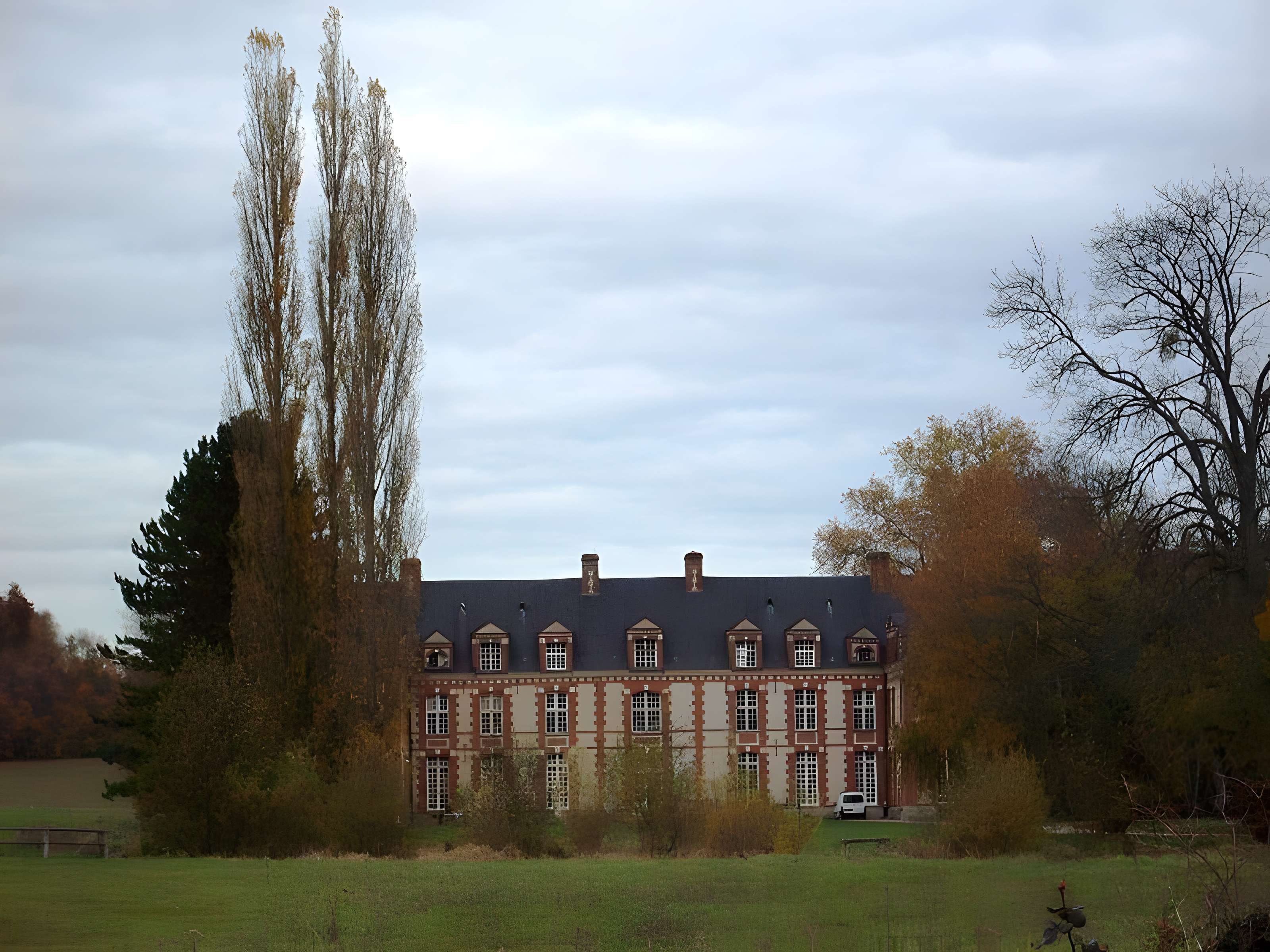 Château de Rosay à Rosay-sur-Lieure 