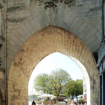 Porte de la Grosse Horloge de La Rochelle