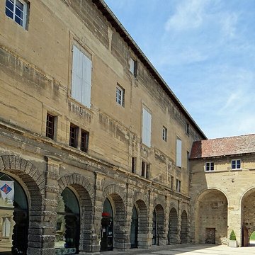 Château de Roussillon