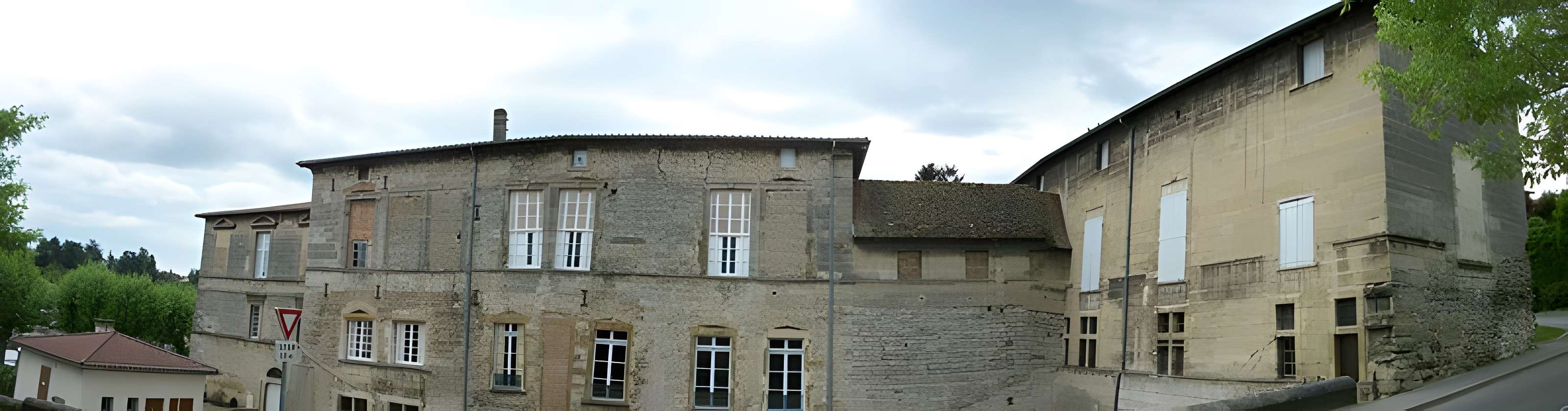 Château de Roussillon
