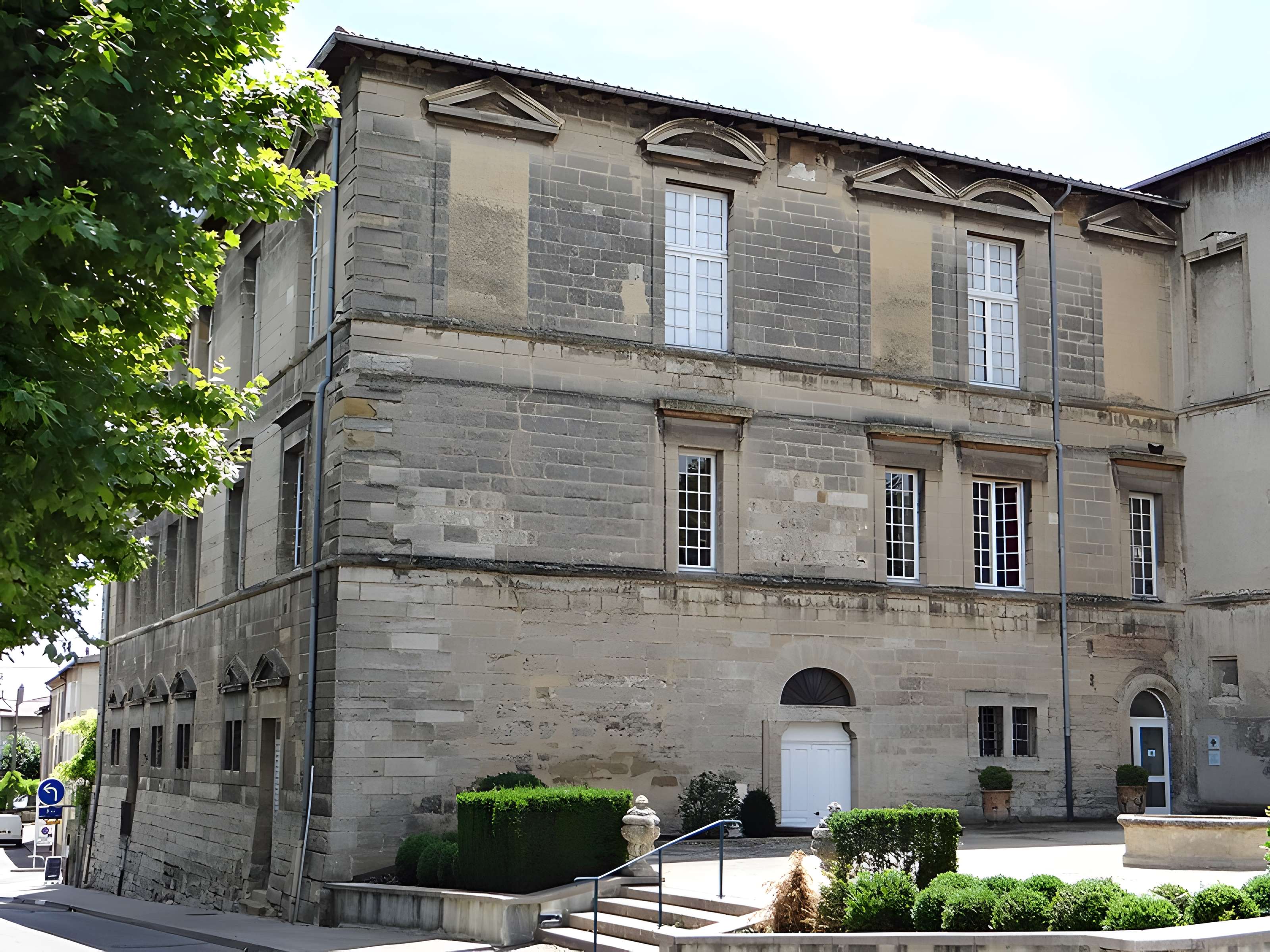 Château de Roussillon