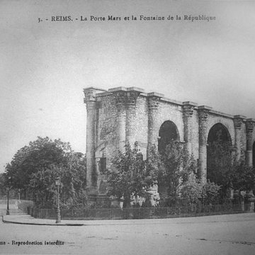 Porte de Mars à Reims